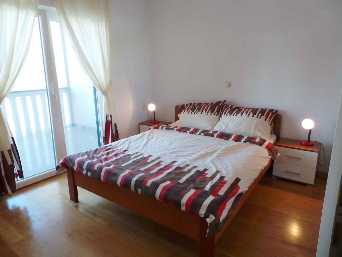 Holiday Home In Malinska/Insel Krk 13031 ภายนอก รูปภาพ