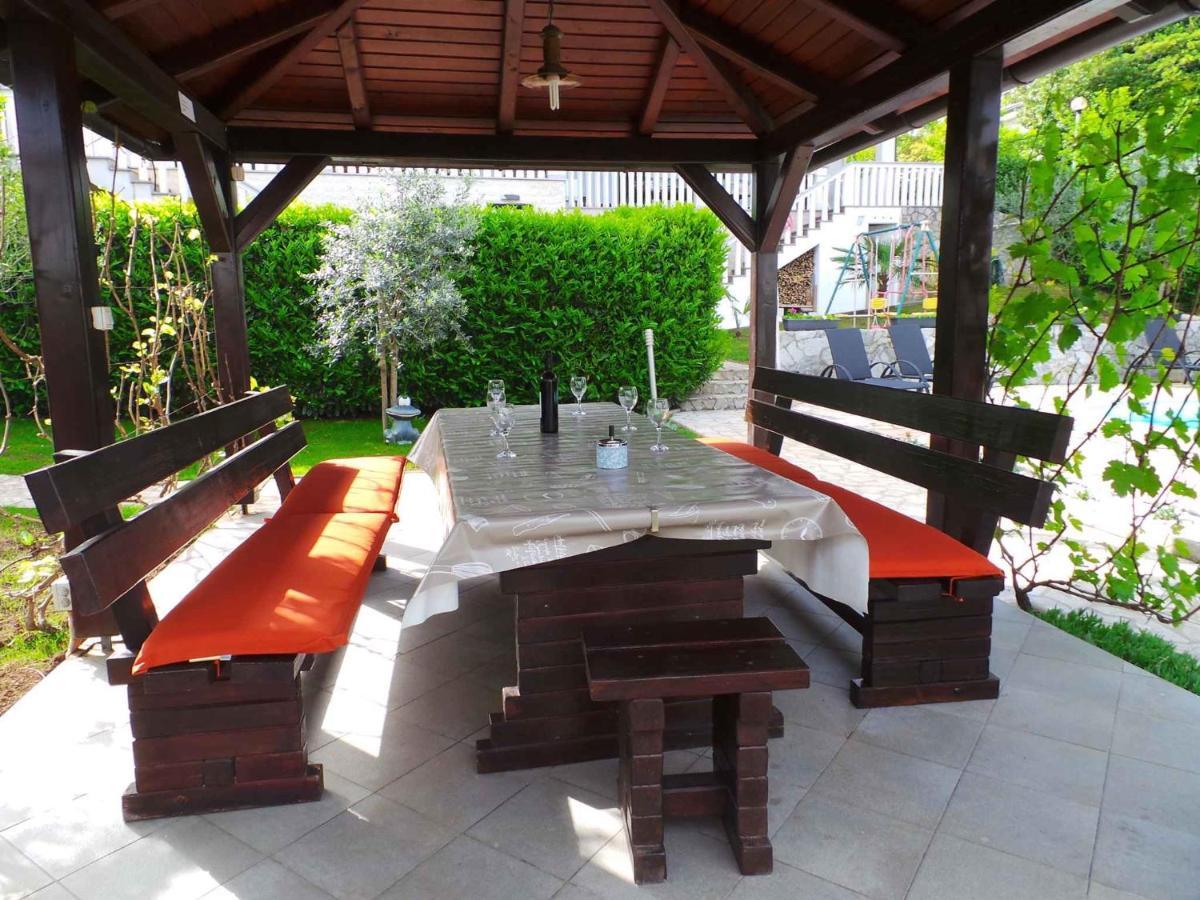 Holiday Home In Malinska/Insel Krk 13031 ภายนอก รูปภาพ